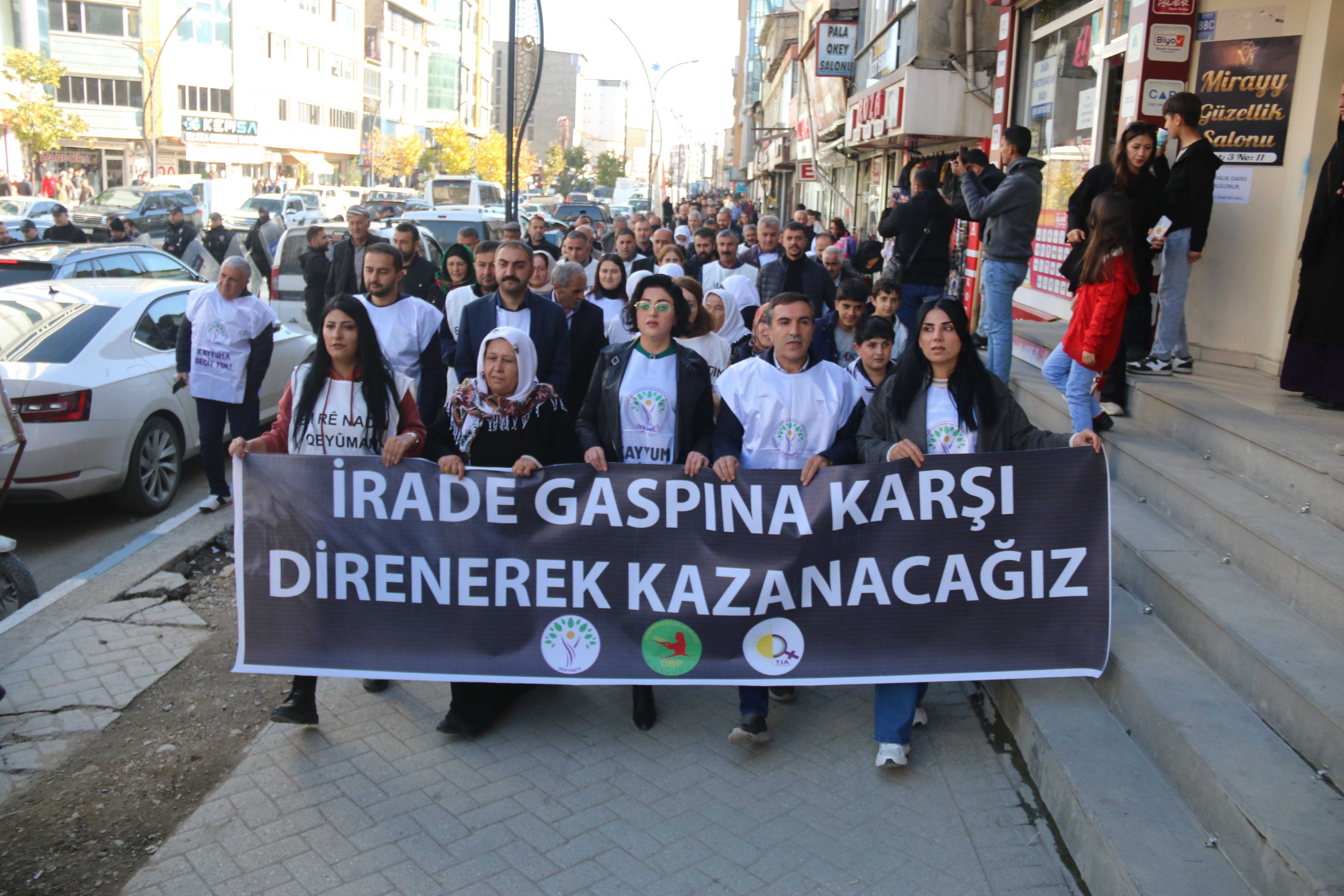 Hakkari kayyım protesto 