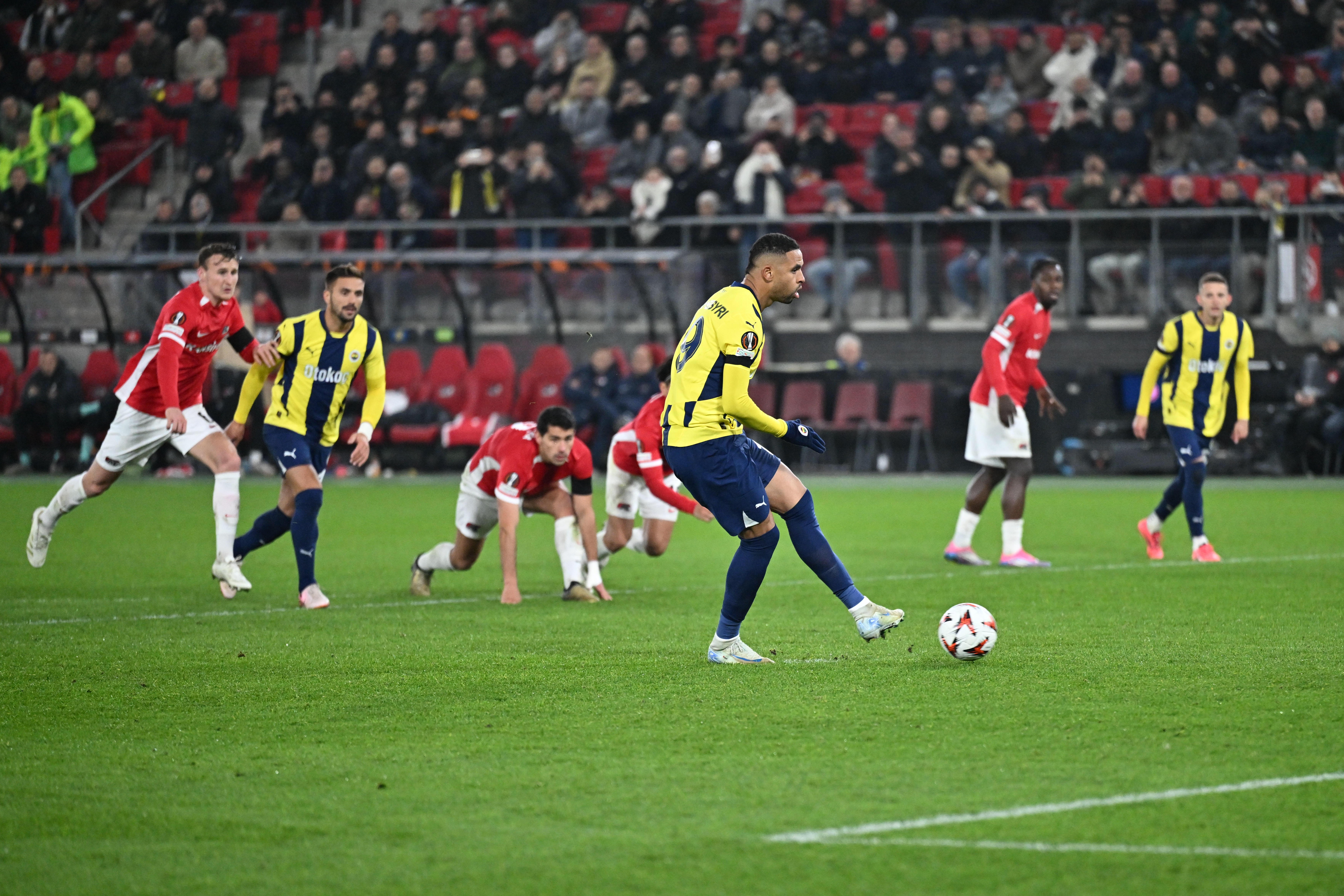 Fenerbahçe-AZ Alkmaar 