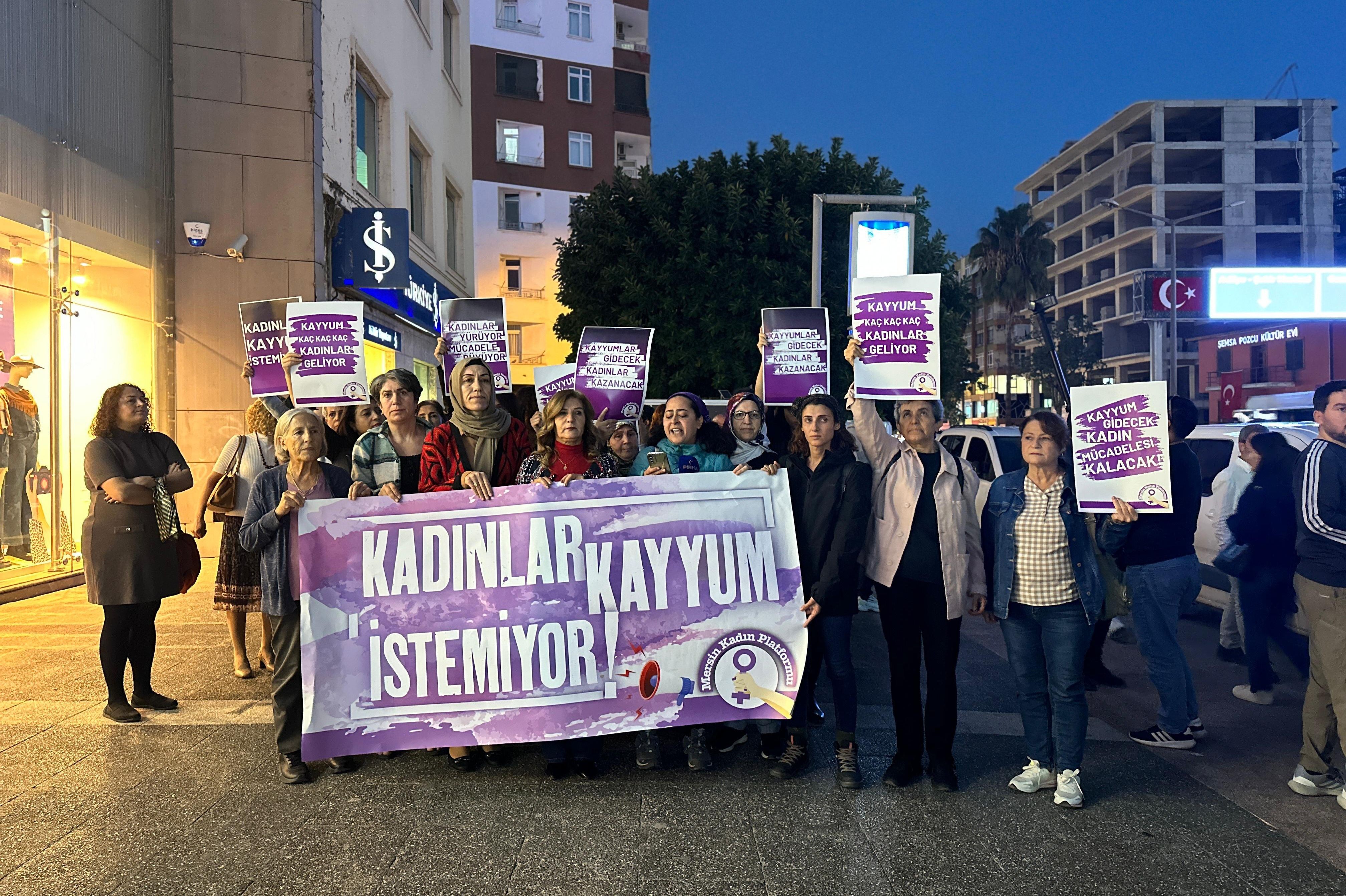 Mersin Kadın Platformu kayyımlara karşı eylem yaptı