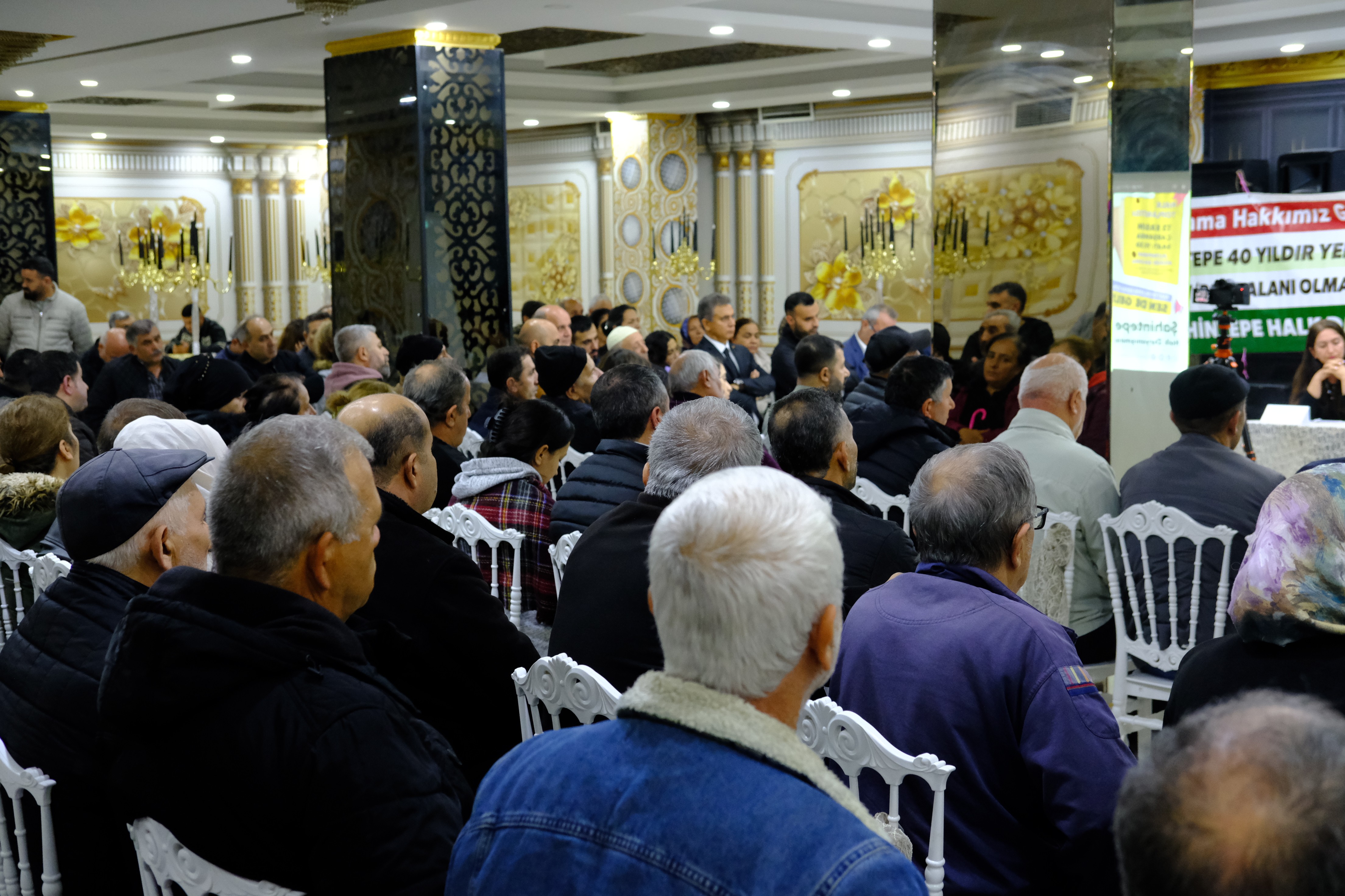 Şahintepe'de halk toplantısı