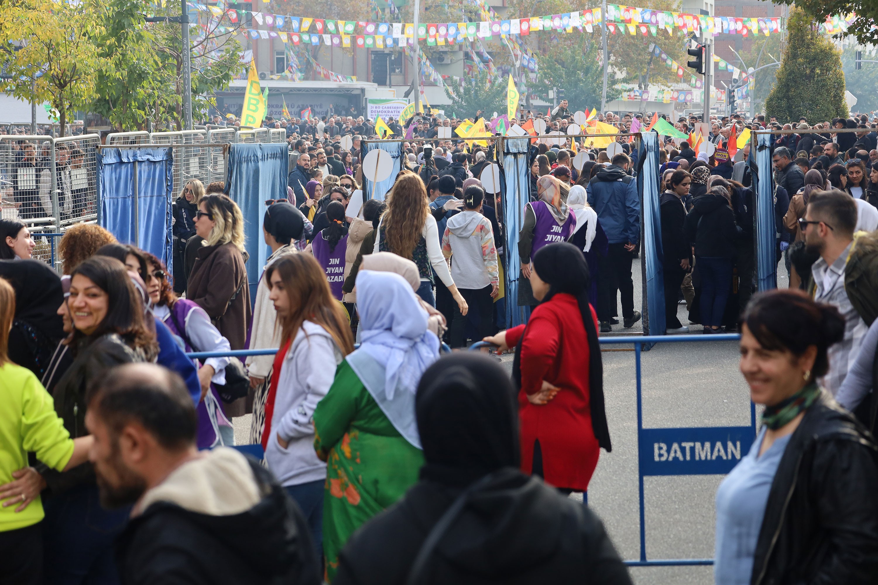 Batman'da Demokrasi ve Özgürlük mitingi