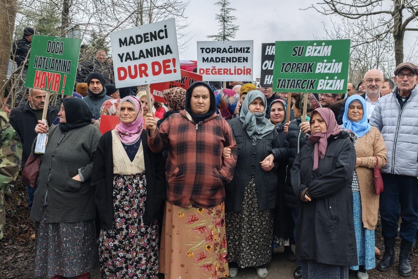 Ordu'da yeni maden sondajına tepki gösteren yöre halkı.