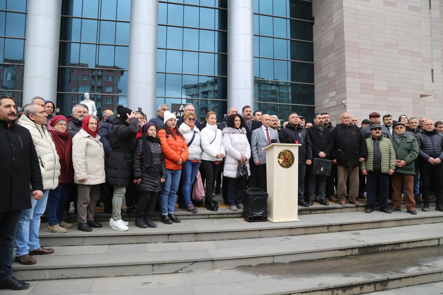 Eskişehir'De suç duyurusunda bulunan Alevi örgütleri üyeleri