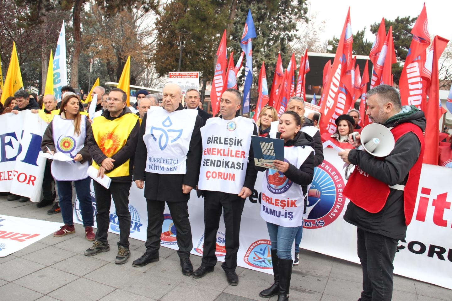 Çorum'da 13 Ocak'ta iş bırakan kamu emekçileri