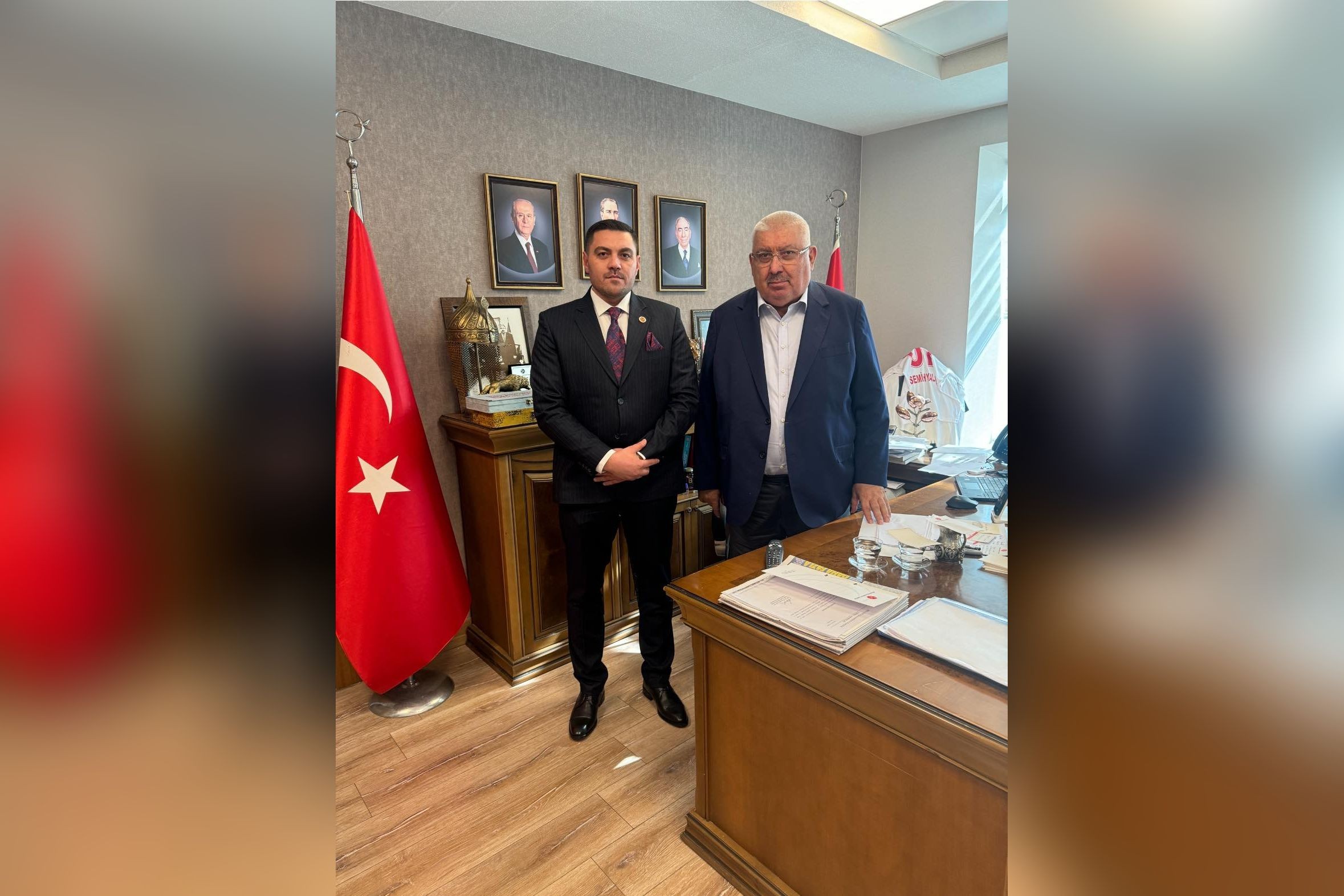 Mustafa Gün ve Edip Semih Yalçın