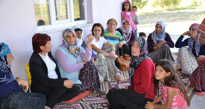 HDP heyeti, kayıp askerin ailesini ziyaret etti