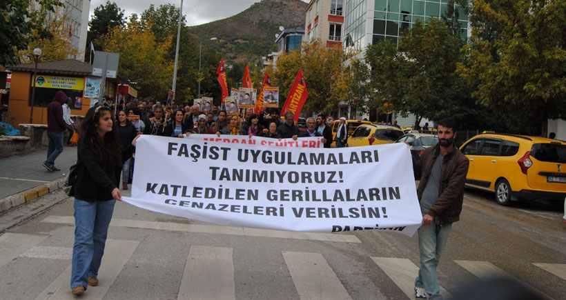 Dersim’de gerilla cenazelerinin ailelere teslim edilmemesi protesto edildi