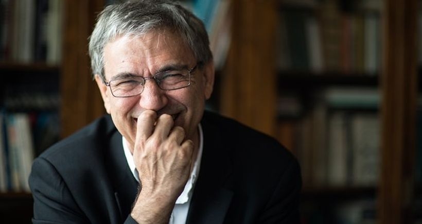 Orhan Pamuk: Gazeteci hapse atılıyor, iktidar olmaktan gurur duyabiliyorlar mı?