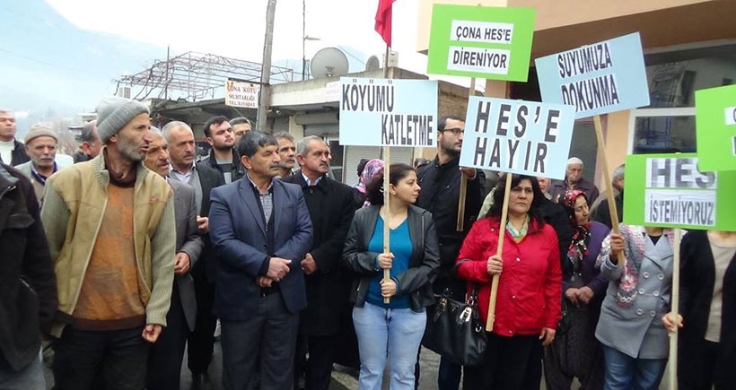 Köylüler HES ÇED toplantısını protesto etti