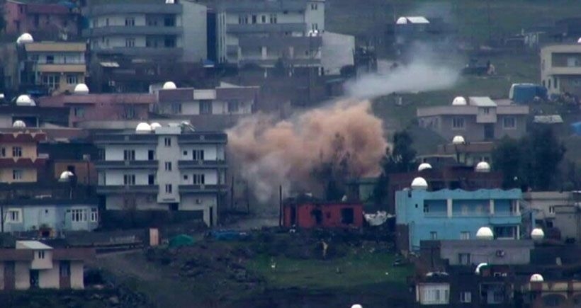 Cizre’de marketlerden sonra açık olan tek fırın da kapatıldı