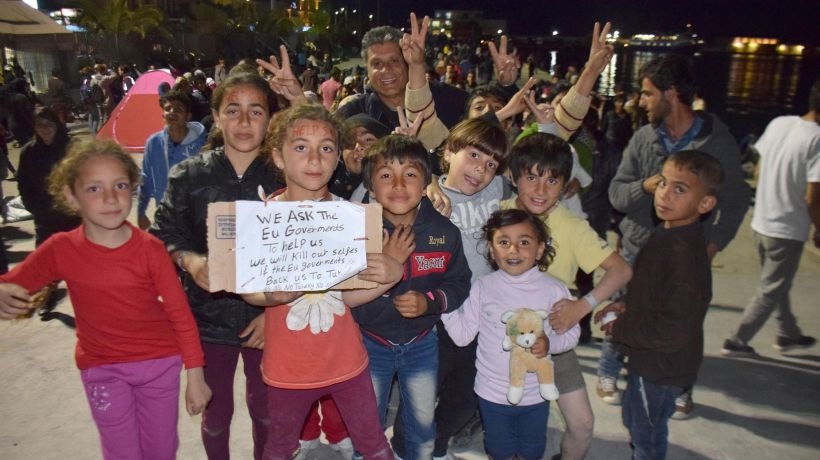 Türkiye'ye gönderilmek istemeyen mülteciler direnişte