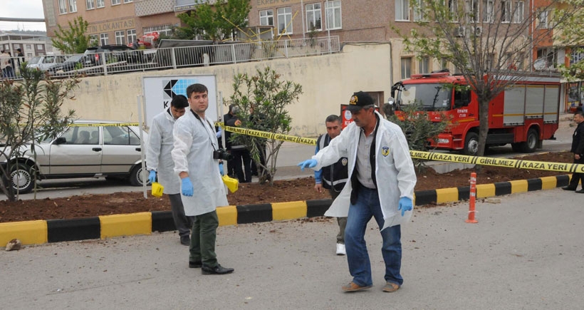 Kilis’e düşen roket mermisinden hayatını kaybedenlerin sayısı 2’ye çıktı