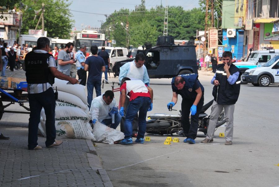 Adana'da 1 polis silahlı saldırıda yaşamını yitirdi