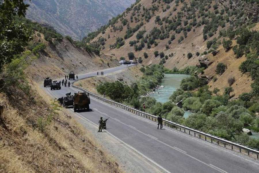 Çukurca'da bombalı saldırı: 1 asker yaşamını yitirdi