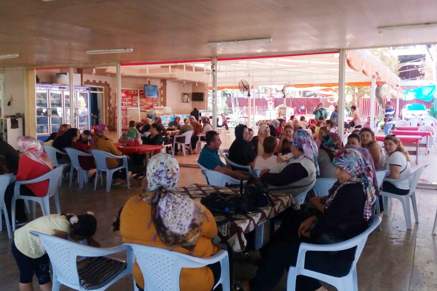 Tariş yönetimi grevci işçileri cezalandırıyor