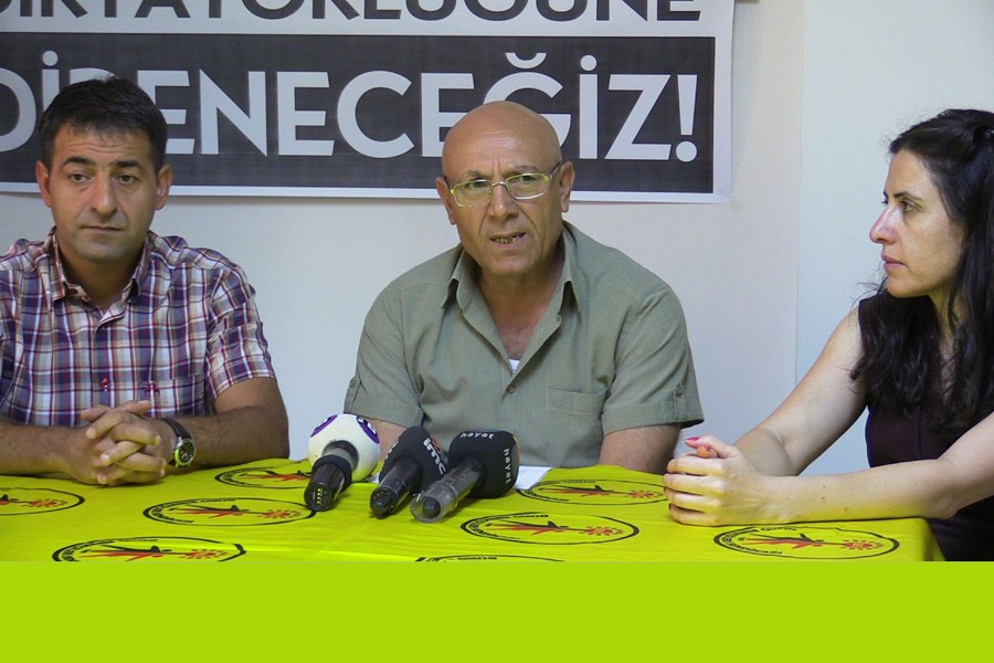 BES: Partiyle gelip partiyle giden memur istiyorlar