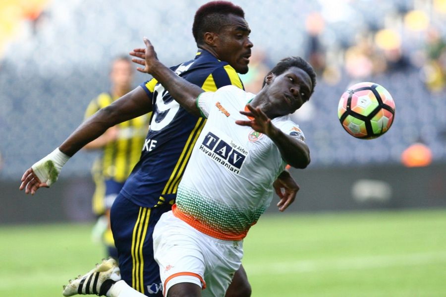 Alanyaspor, Fenerbahçe deplasmanından puan çıkardı