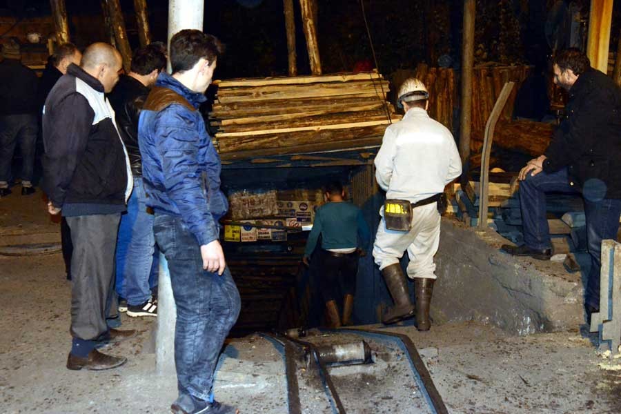 Zonguldak'ta madende göçük: 1 işçi mahsur, 1'i kurtarıldı