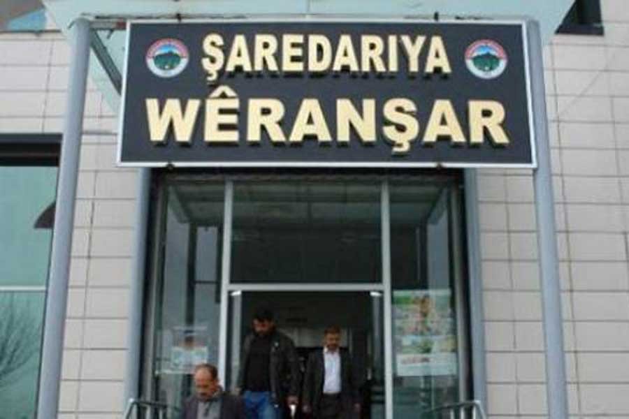 Viranşehir ve Bozova belediyelerine kayyım atandı