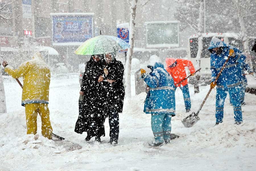 Isparta'nın 8 ilçesinde eğitime ara verildi