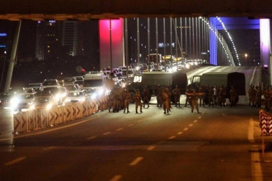 İstanbul'daki ‘Darbe girişimi ana iddianamesi’ hazır