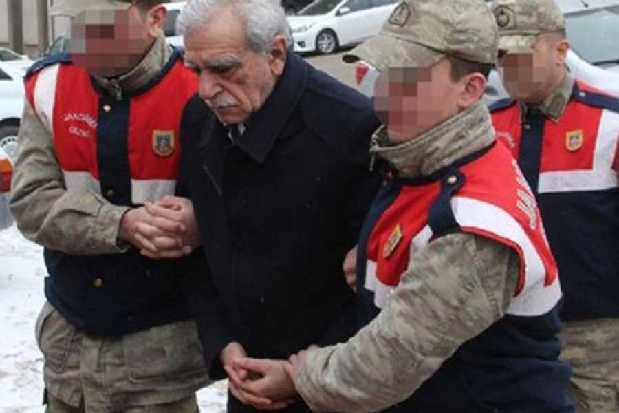 Onat Kutlar, Ahmet Türk ve Turhan Abi: Ağrının üç hali