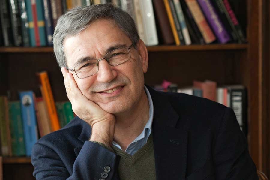 Orhan Pamuk: Altan kardeşler ve Ilıcak'ın cezaları acımasız