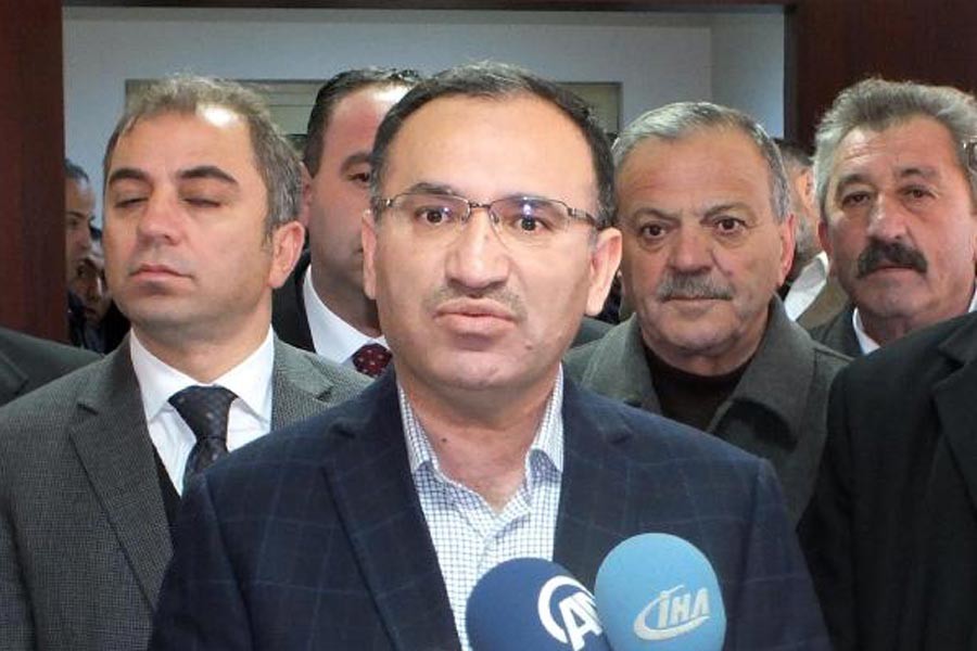 Bakan Bozdağ'dan 'FETÖ' açıklaması; 48 bin 636 kişi tutuklu