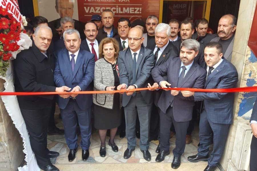 Kocaeli'de AKP ve MHP kol kola