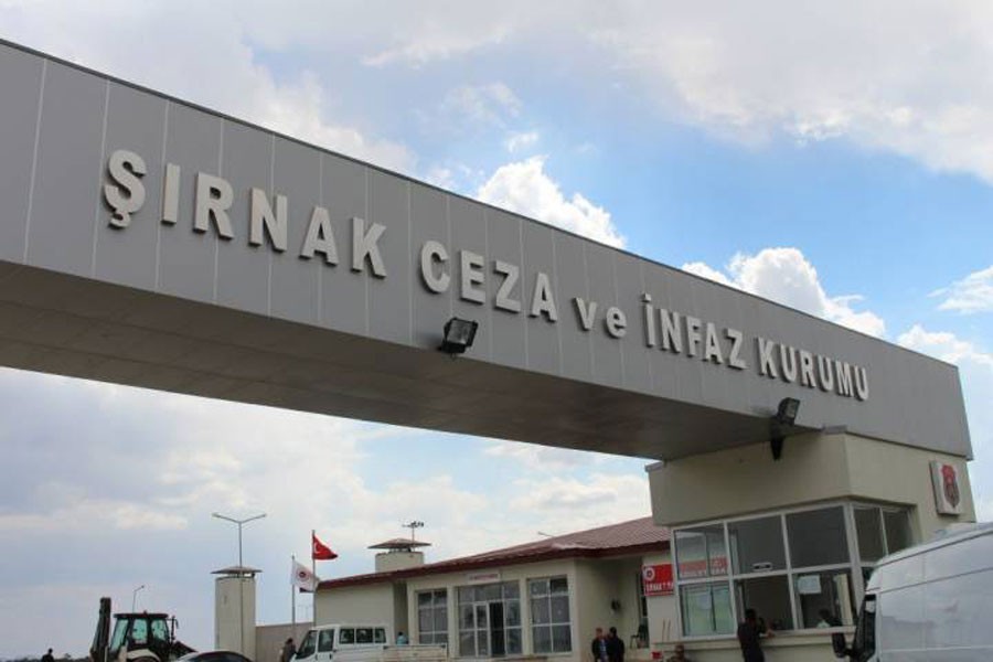 Cezaevinde baygınlık geçirdi ağrı kesiciyle geri gönderildi