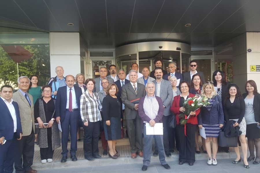 İzmir Kent Konseyleri zeytin tasarısına tepkili 