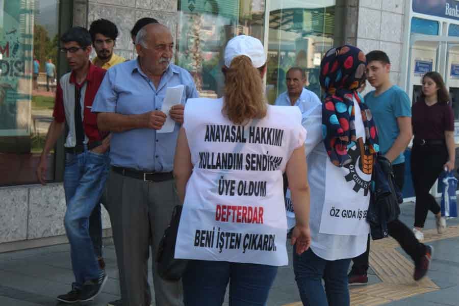 İşten atılan Orkide işçileri İzmirlilerden destek istedi