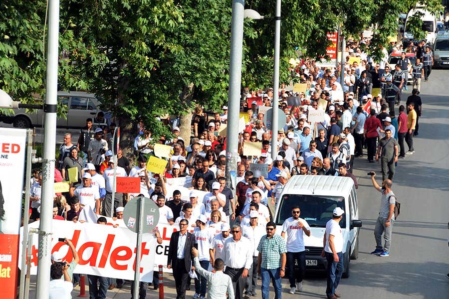 Antep'ten 'Adalet Yürüyüşü'ne destek