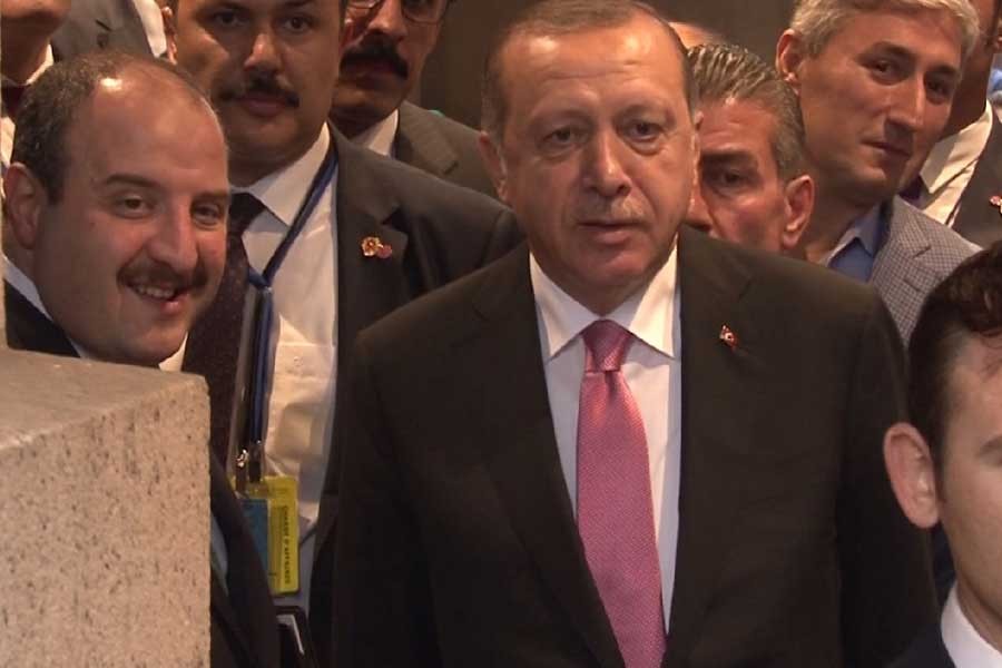 Erdoğan: Üniversiteye giriş sistemi de değişecek