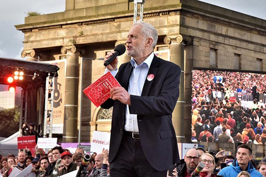 ‘Jeremy Corbyn cesurca konuştu ama daha kapsayıcı olmalı’