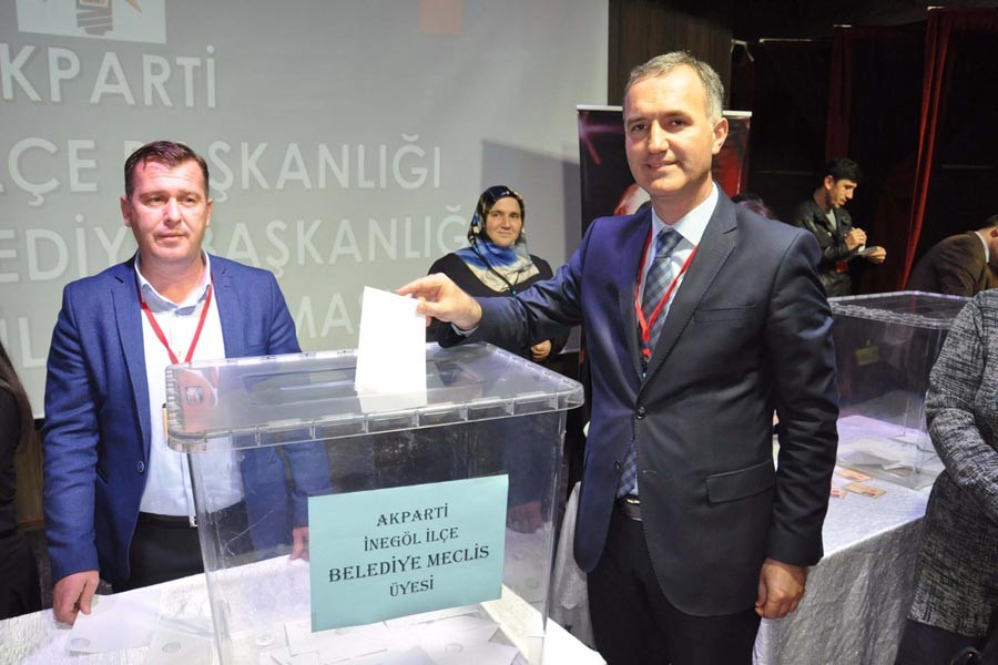 AKP’nin İnegöl Belediye Başkan adayı Alper Taban