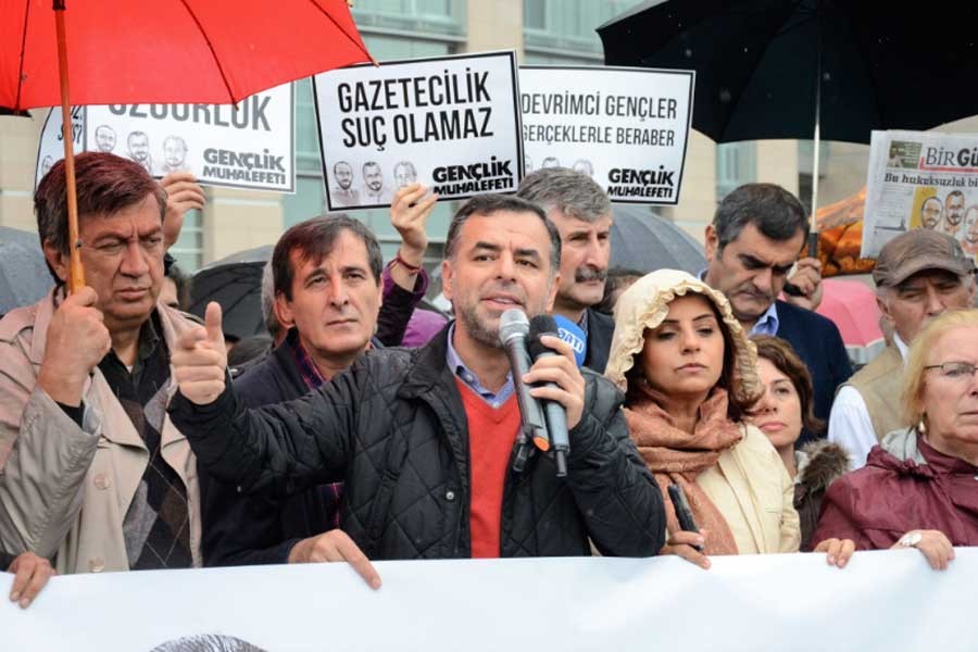 Yarkadaş: Gazetecilere saldıranlar iktidardan cesaret alıyor